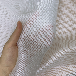 Сетка 3D трехслойная Air mesh 160 гр/м2 (Ширина 150см), цвет Белый (на отрез) в Махачкале
